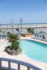 Champagne Island Resort - UNIT 103